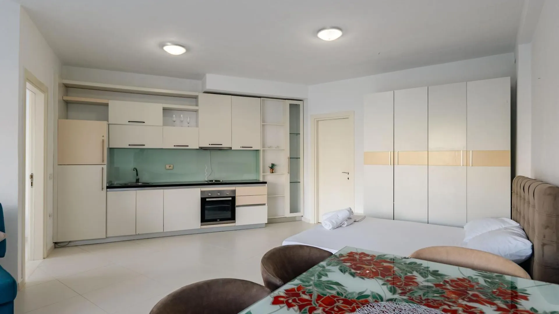 Hotel Stone Beach Residence - Adults Only Resort Qeparo