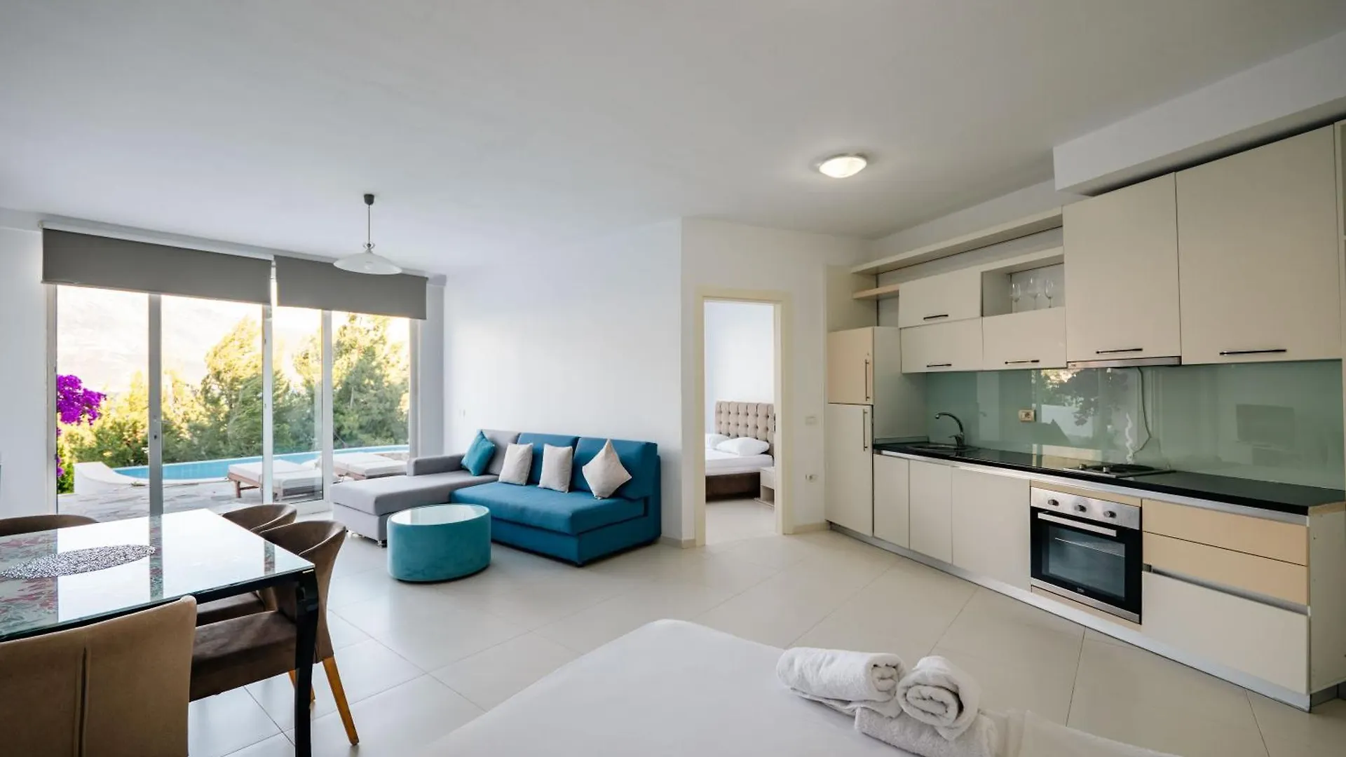 Stone Beach Residence - Adults Only Resort Qeparo Hotel