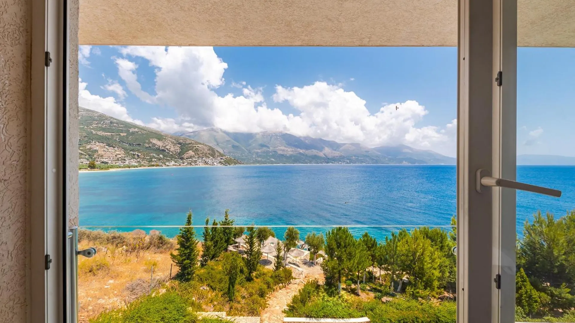 Hotel Stone Beach Residence - Adults Only Resort Qeparo