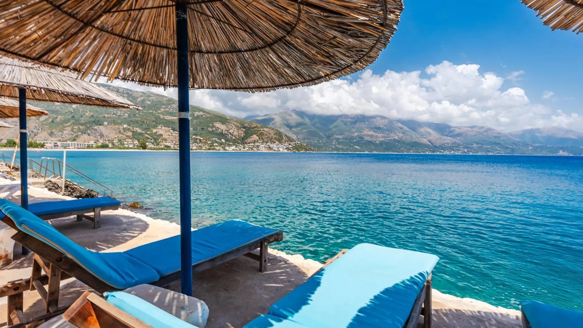 Stone Beach Residence - Adults Only Resort Qeparo