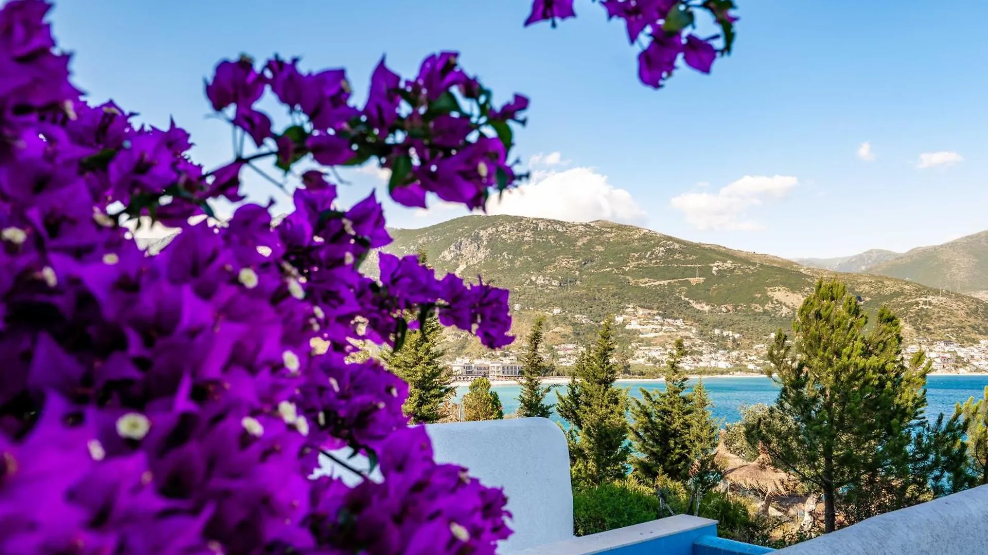 Stone Beach Residence - Adults Only Resort Qeparo Hotel